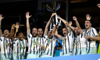 Juventus, düzenlenen törenle kupasına kavuştu