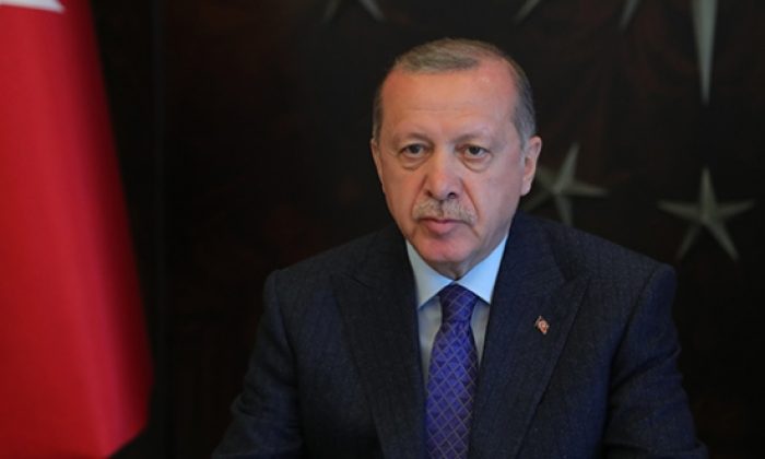 Cumhurbaşkanı Erdoğan, depremden etkilenen vatandaşlara geçmiş olsun diledi