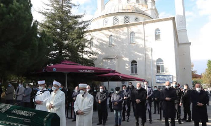 Cumhurbaşkanı Erdoğan, İhsan Kadaifci’nin cenaze törenine katıldı