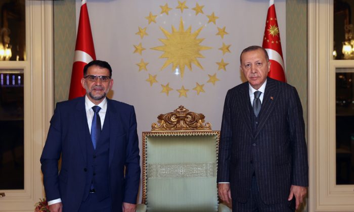 Cumhurbaşkanı Erdoğan, Kuzey Makedonya Anayasa Mahkemesi Başkanı Murat’ı kabul etti