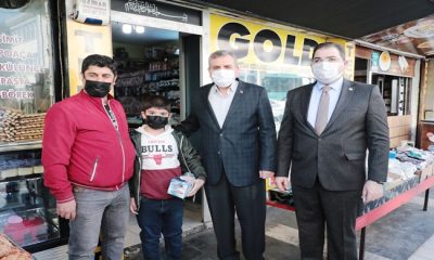 Şanlıurfa Büyükşehir Belediye Başkanı Zeynel Abidin Beyazgül, Esnaf ve Vatandaşlarla Bir Araya Geldi
