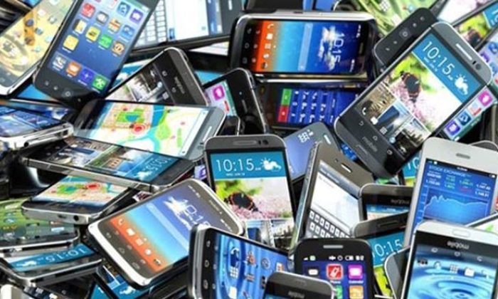 İkinci el olarak cep telefonunuzu satarken verileriniz başkalarının eline geçebilir!
