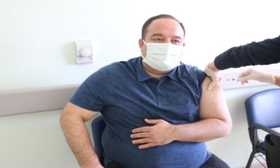 Viranşehir Belediye Başkanı Salih Ekinci Covid19 aşısını yaptırdı