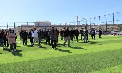 Halfeti ilçesinde bir futbol sahasının daha açılışı yapıldı