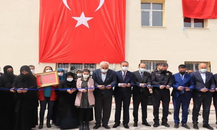 HALFETİ’DE ŞEHİT AİLESİNDEN DUYGULANDIRAN KONUŞMA