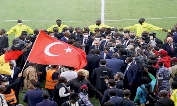 Cumhurbaşkanı Erdoğan, Senegal Stadyumu’nun açılış törenine katıldı