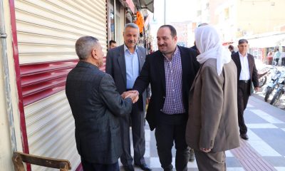 Viranşehir Belediye Başkanı Salih Ekinci, İlçe merkezinde esnaf ve vatandaşları ziyaret etti