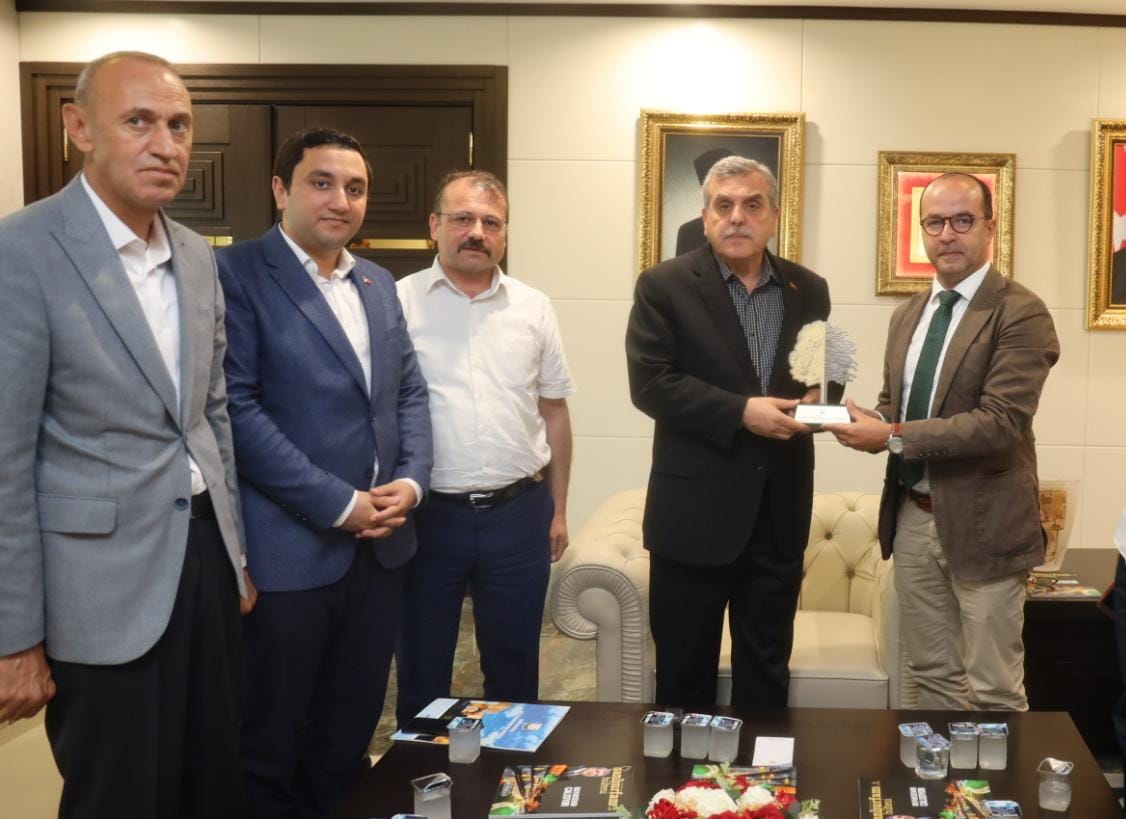 ŞANLIURFA BÜYÜKŞEHİR BELEDİYESİNE EN YEŞİL OFİS ÖDÜLÜ