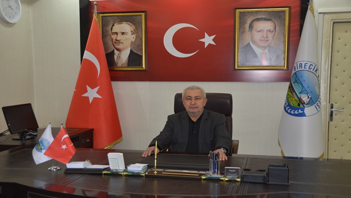 Birecik Belediye Meclis Üyesi Reşit Çerikan`dan Kadir Gecesi Mesajı
