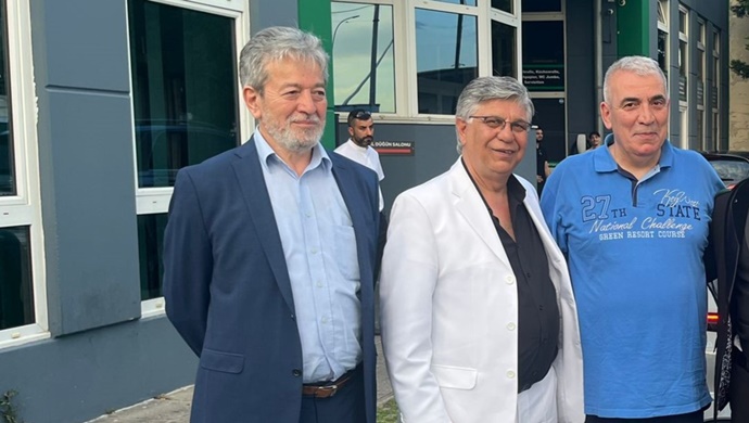 İHA AVUSTURYA DERNEĞİNDEN GAZZE VE DİĞER BÖLGELERE ACİL TIBBÎ YARDIMLAR VE TAM DONANIMLI DR. ÇANTASI