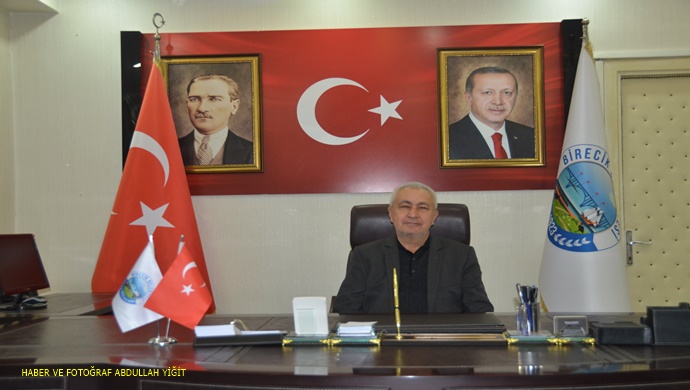 BİRECİK BELEDİYE MECLİS ÜYESİ REŞİT ÇERİKAN`DAN 15 TEMMUZ DEMOKRASİ VE MİLLİ BİRLİK GÜNÜ MESAJI