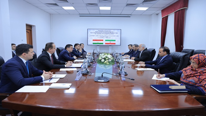 Duşanbe’de konsolosluk görüşmeleri