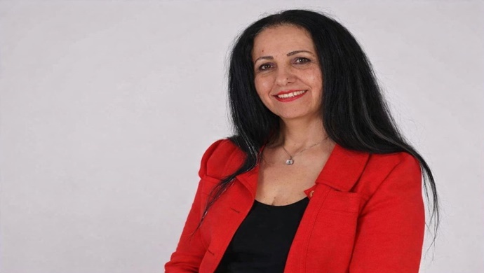 Şiirin Sessiz Gücü: Saliha Gündoğdu’dan Edebiyat Dünyasına Anlamlı Bir Buluşma